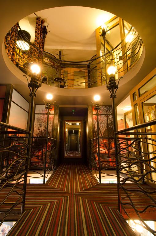 Hotel Atrium Nowy Tomyśl Exterior foto